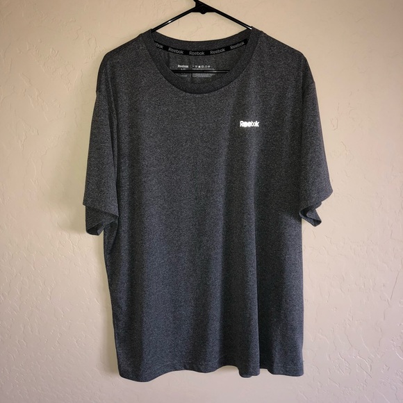 XL Gray Reebok Workout Tee - Picture 1 of 3